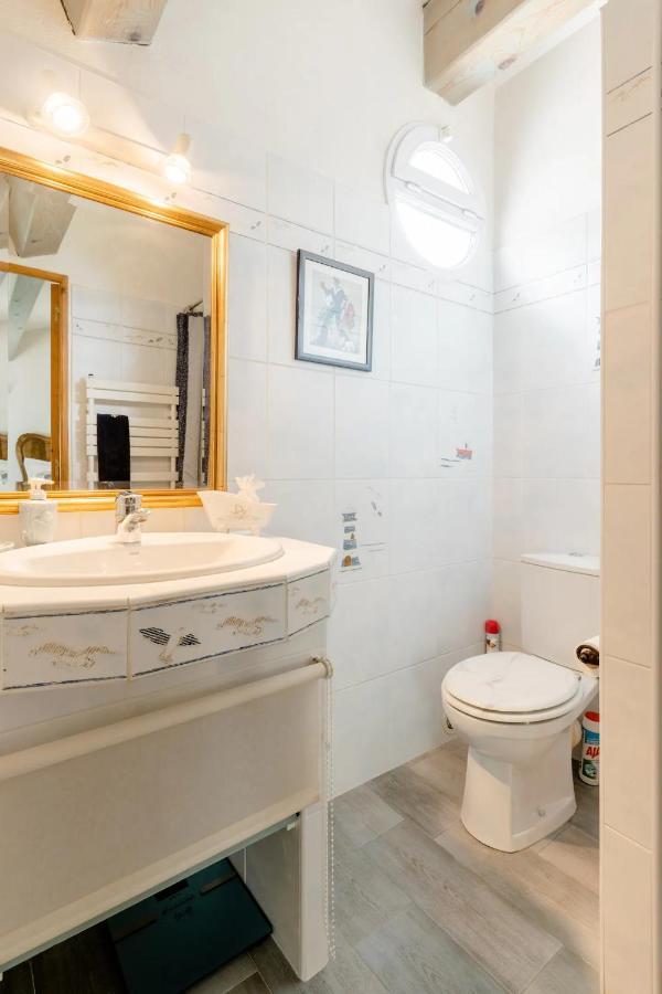 Agreable Chambre D'Hotes Avec Piscine Bed & Breakfast Le Beausset Bagian luar foto