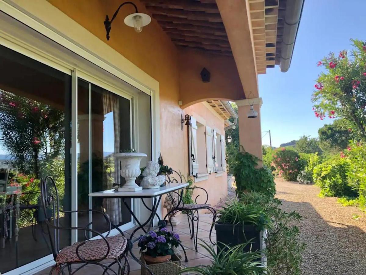 Agreable Chambre D'Hotes Avec Piscine Bed & Breakfast Le Beausset Bagian luar foto